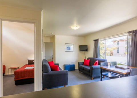 Graham Apartments - Tourism Gold Coast 15