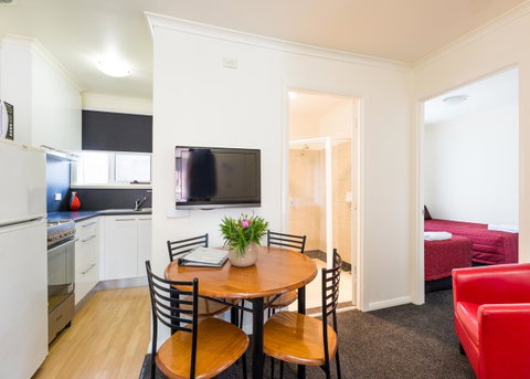 Graham Apartments - Tourism Gold Coast 29