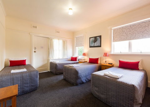 Graham Apartments - Tourism Gold Coast 28