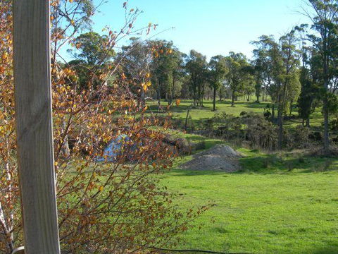 Platypus Park Country Retreat - Tourism Gold Coast 10