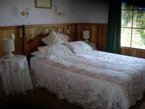 Platypus Park Country Retreat - Tourism Gold Coast 36