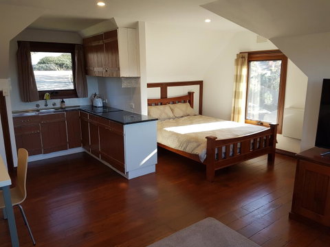Riverside Studioâ˜†Privateâ˜† - Tourism Gold Coast 16