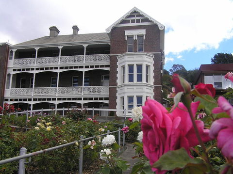 Auldington Hotel - Tourism Gold Coast 24