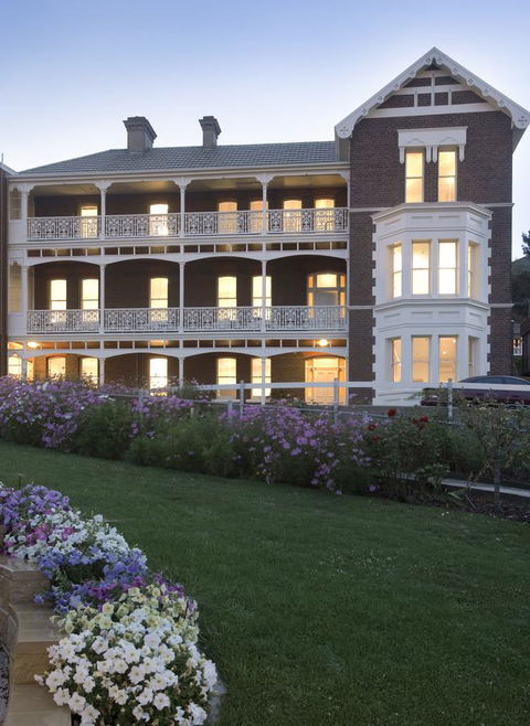 Auldington Hotel - Tourism Gold Coast 11