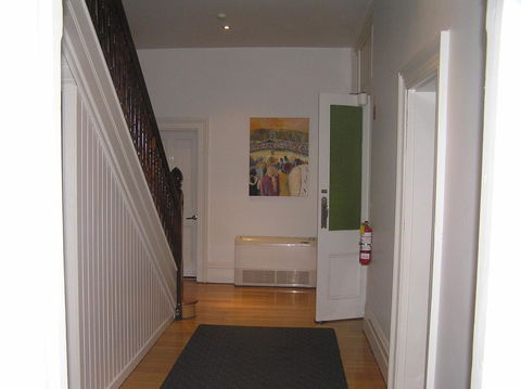 Auldington Hotel - Tourism Gold Coast 40