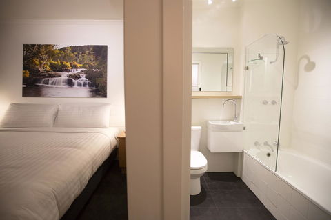 Hotel Launceston - Tourism Gold Coast 10
