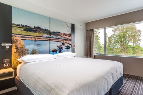 Hotel Launceston - Tourism Gold Coast 2