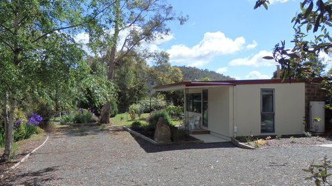 Karoola Cottage Self Contained - Gold Coast 10