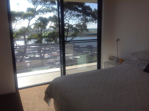 Sheer Pleasure Accommodation - Tourism Gold Coast 4