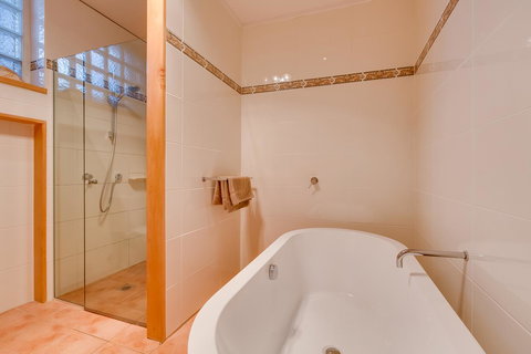 Maison Del Mar - Tourism Gold Coast 8