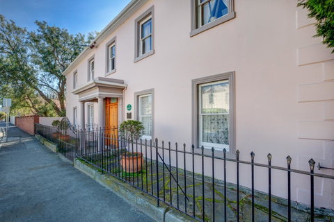 Maison Del Mar - Tourism Gold Coast 0