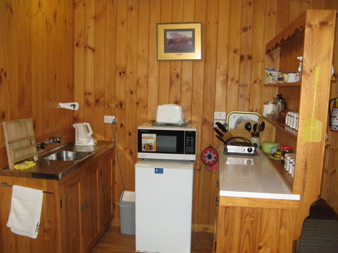 The Grove Cottages - Tourism Gold Coast 16