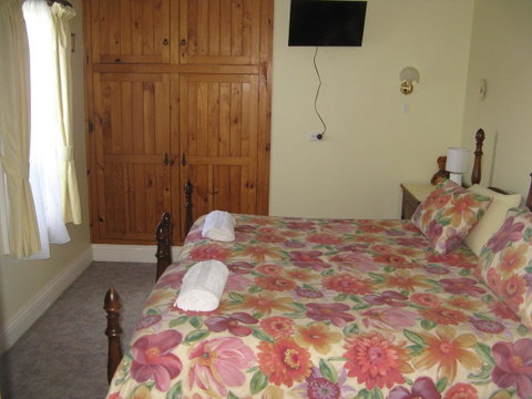 The Grove Cottages - Tourism Gold Coast 6