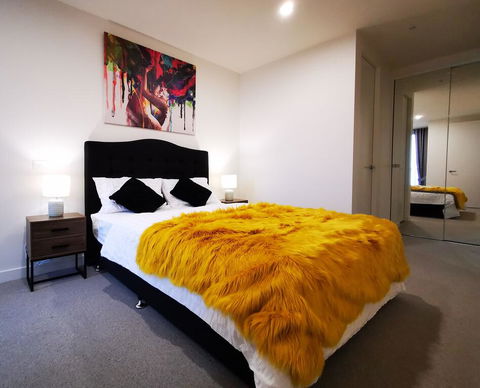 NEW 2 Rooms 2 Baths Apartment In Glen Waverley - Tourism Gold Coast 3