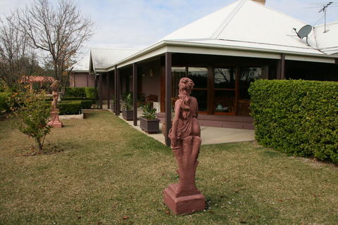 Nirvana Vista Estate - Tourism Gold Coast 1