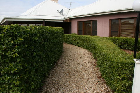 Nirvana Vista Estate - Tourism Gold Coast 3