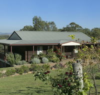 North Lodge Clan Cottage - Tourism Gold Coast