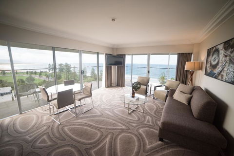 Novotel Wollongong Northbeach - Tourism Gold Coast 1