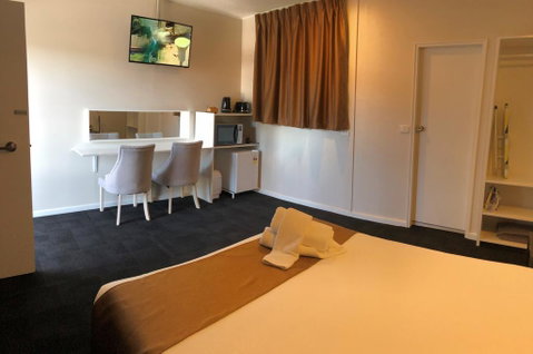 Nowra Motor Inn - Tourism Gold Coast 2