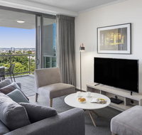 Oaks Brisbane on Margaret Suites - Tourism Gold Coast