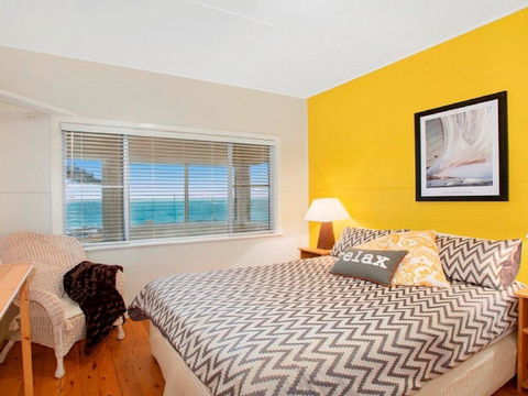 Ocean Blue Apartment One - Oceanfront Apartment - Tourism Gold Coast 2