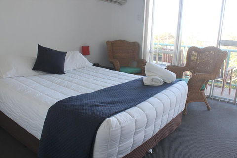 Oceanside Hawks Nest - Tourism Gold Coast 3