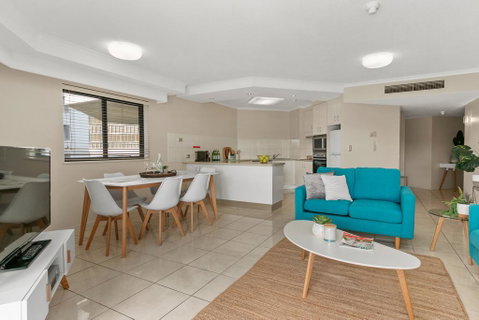 Oceanview 19 At 181 The Esplanade - Tourism Gold Coast 3