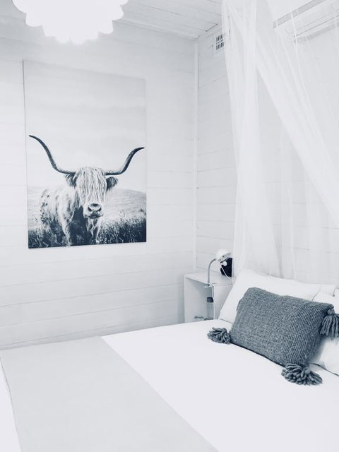 Old Railway Cottage - Tourism Gold Coast 3