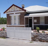 Old Sergeants Quarters - Tourism Gold Coast