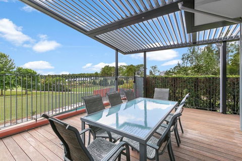 Olive Lakes - Tourism Gold Coast 1