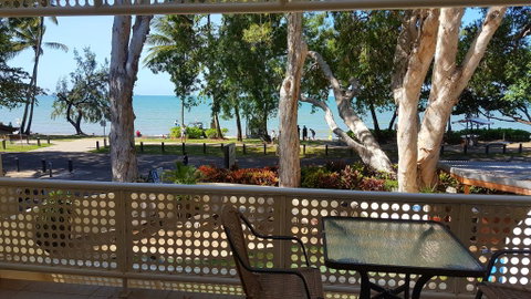 On Palm Cove Beachfront Apartments - Tourism Gold Coast 1