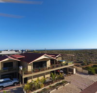 On the Deck  Shark Bay - Gold Coast