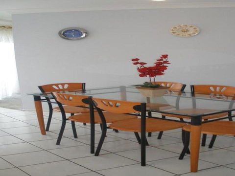 Ourimbah - Across From The Local Rock Pools - Tourism Gold Coast 1