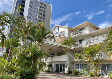 Outrigger Burleigh - Tourism Gold Coast 0