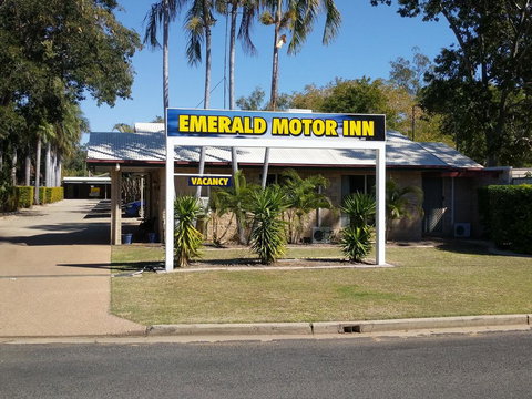 Overflow Emerald Motor Inn - Gold Coast 0