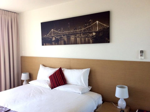 PA Apartments - Tourism Gold Coast 2