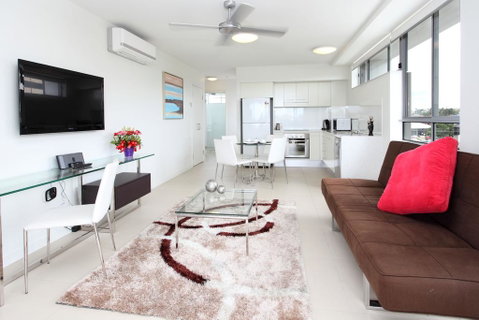 PA Apartments - Tourism Gold Coast 0