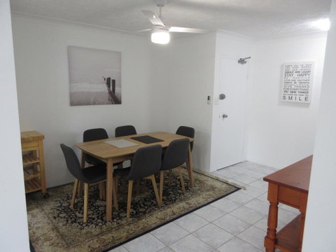 Pacific Place Apartments - Tourism Gold Coast 3
