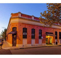 Pakenham Palace - Two bedroom converted warehouse apartment - Tourism Gold Coast