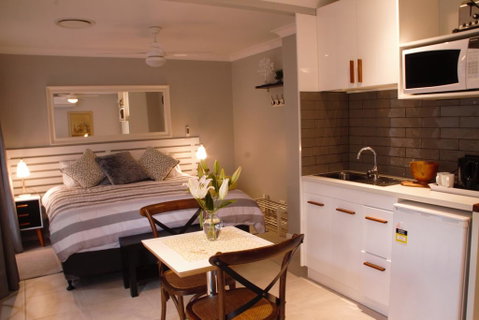 Paperbark Bed & Breakfast - Tourism Gold Coast 0