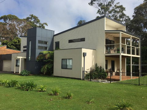 Paradise By The Bay - Tourism Gold Coast 0