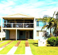 Paradise by the Beach - Tourism Gold Coast