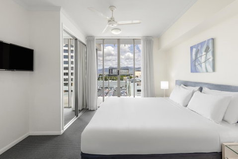 Park Regis City Quays - Tourism Gold Coast 0