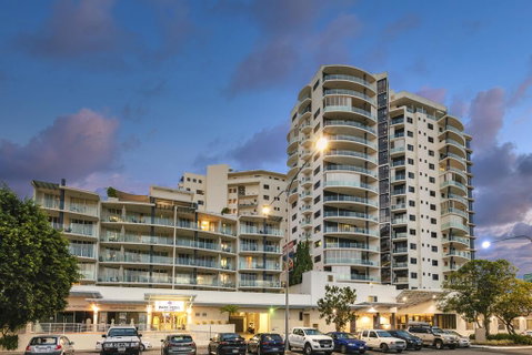 Park Regis City Quays - Tourism Gold Coast 1