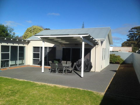 Parker Eco House - Tourism Gold Coast 2