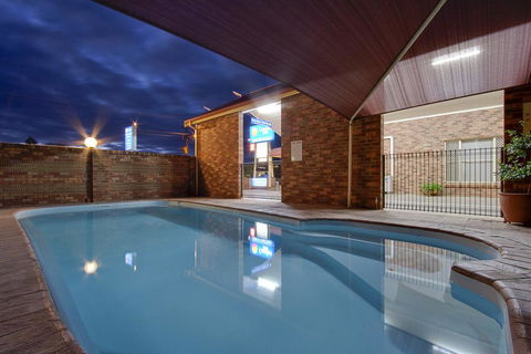 Parkes International - Tourism Gold Coast 2