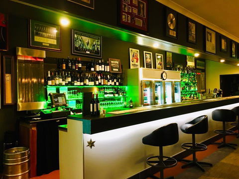 Parkes International - Tourism Gold Coast 1