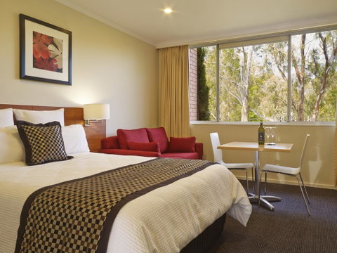 Parkview Motor Inn - Tourism Gold Coast 0