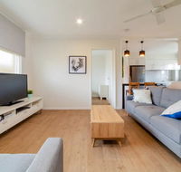 Peaceful 3 Bedroom Apartment in Ascot - Tourism Gold Coast