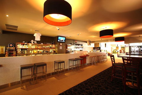 Peden's Hotel - Gold Coast 2